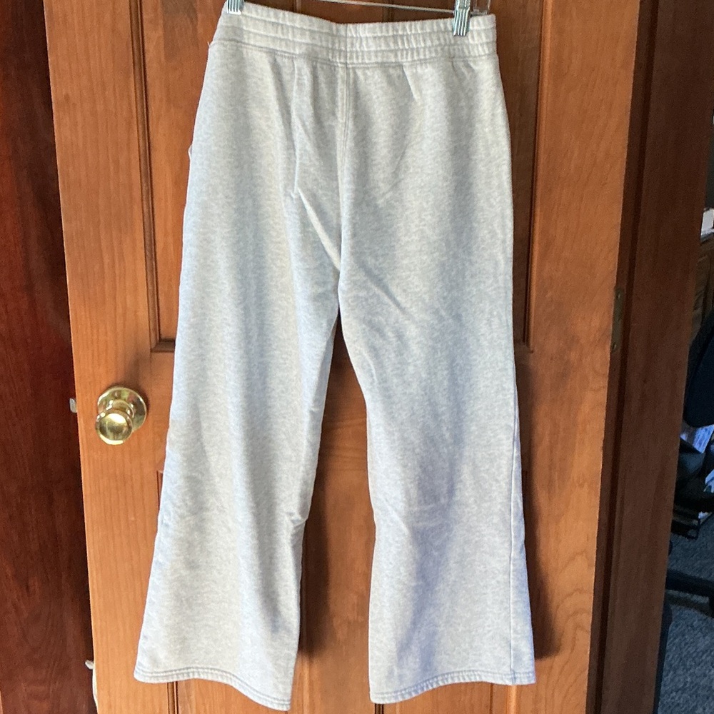 Hollister Gray Women's Pants - Picture 4 of 5